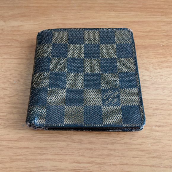 Louis Vuitton Damier Wallet #1348*** - Picture 1 of 10